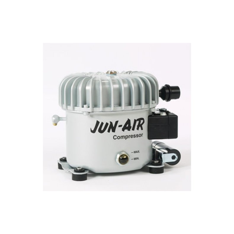 Jun Air Model 6 ny motor